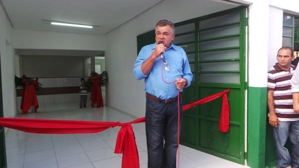 Prefeito Venicio do Ó entrega secretaria de saúde toda reformada - Imagem 5