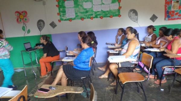 Capacitação de profissionais que colaboram com a Assistência Social  - Imagem 3