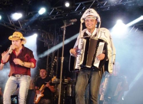 Comitiva de Dom Expedito Lopes prestigia gravação do DVD de Francis Lopes - Imagem 56