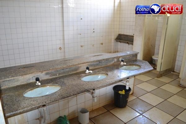 Insalubridade e péssimas condições sanitárias caracterizam rodoviária de Picos. - Imagem 2