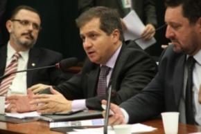 Simplício Araújo pede instalação de mais uma agência da Caixa Econômica em Timon