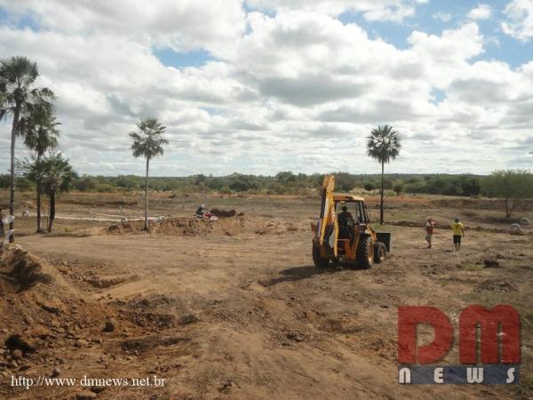 Ministério Público investiga uso irregular de máquina do PAC. - Imagem 2