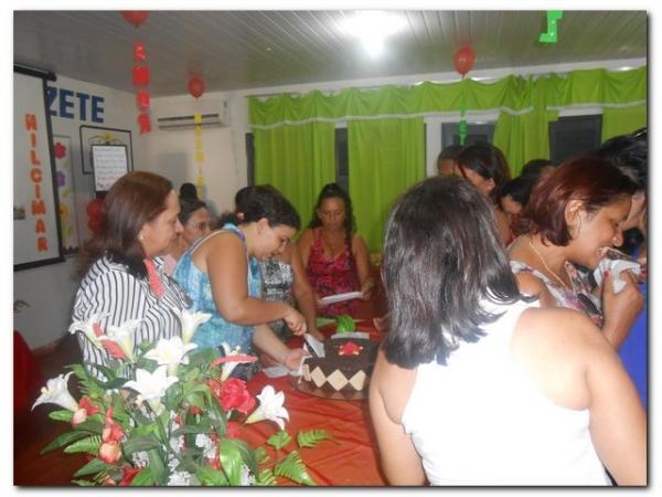 Maria Nilcimar comemora seu aniversário com a família e amigos - Imagem 52