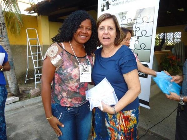 Foi um sucesso o Seminário Drogas Por Quê? - Imagem 100