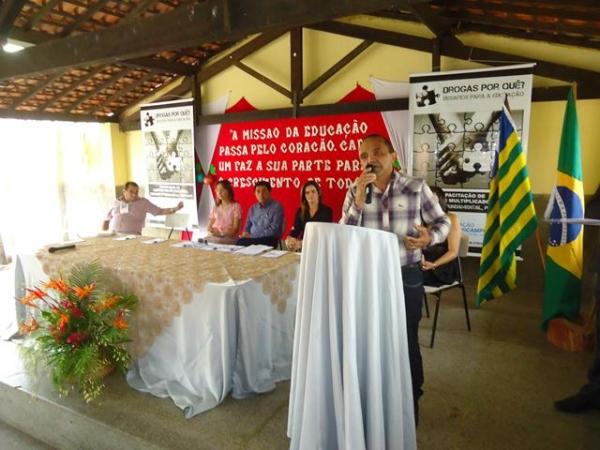 Foi um sucesso o Seminário Drogas Por Quê? - Imagem 30