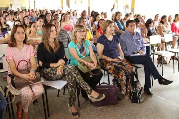 Foi um sucesso o Seminário Drogas Por Quê? - Imagem 79