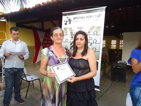 Foi um sucesso o Seminário Drogas Por Quê? - Imagem 95