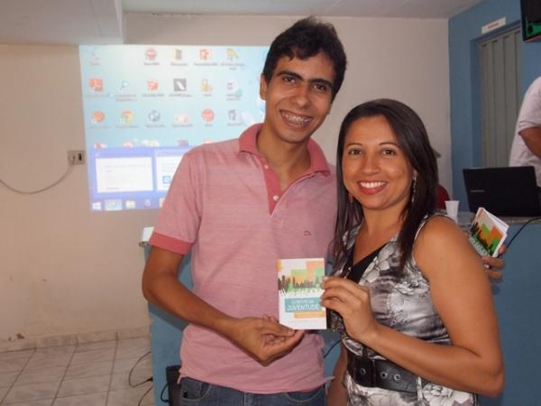 Vereador Aylon Praça promove I Encontro de Jovens em São Francisco do Piauí - Imagem 10