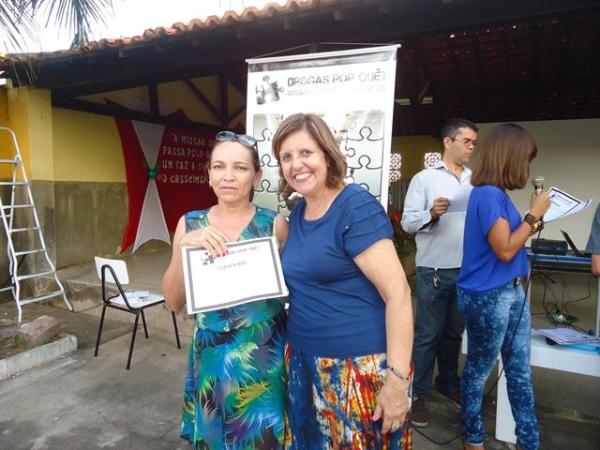 Foi um sucesso o Seminário Drogas Por Quê? - Imagem 93