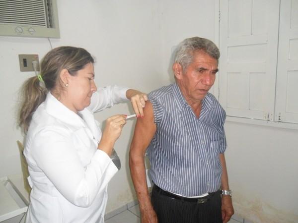 Campanha de vacinação contra a gripe é realizada em Lagoinha - Imagem 9