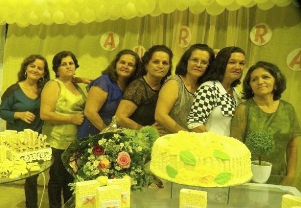Aurora Pinheiro realiza festa de aniversário ao lado de amigos e familiares - Imagem 7