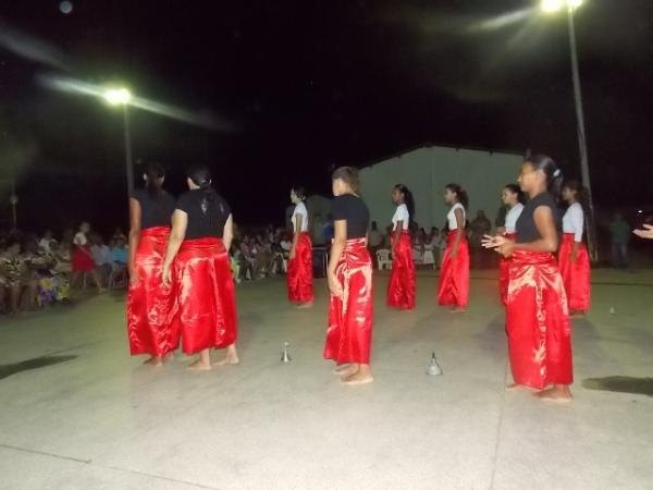 Dia do evangélico é comemorado com grande festa e muito louvor  em Canavieira - Imagem 9
