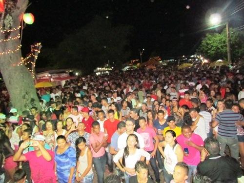 Boahorenses agradecem prefeito Zé Resende por realizar obras estruturantes no município. - Imagem 10