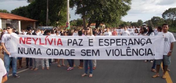 Caso Neylivia I: Familiares e amigos de Neylivia Costa fazem caminhada pedindo por PAZ e JUSTIÇA  - Imagem 1