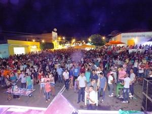 Agenda Social do prefeito Alecxo Belo conta com visitas as festividades em aniversários de municípios piauienses - Imagem 47