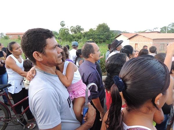 Visita da Divina Santa Cruz enaltece a fé na região - Imagem 6