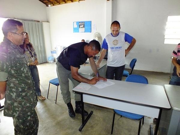 Exército suspende abastecimento feito por carros-pipa e pode suspender definitivamente. - Imagem 8