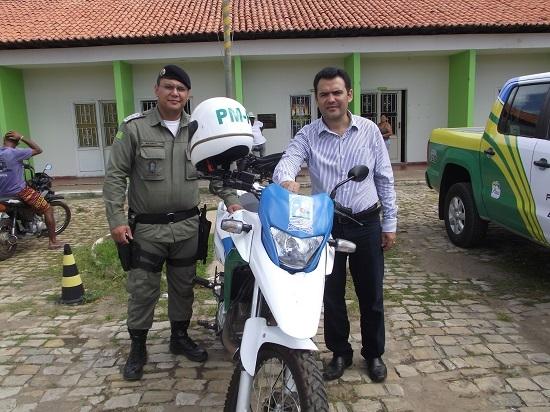 Prefeito Wallem consegue novas viaturas para a Polícia Militar de Guadalupe - Imagem 1