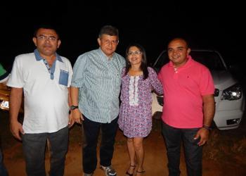 Prefeito de Elesbão Veloso prestigia aniversário de cidade vizinha 