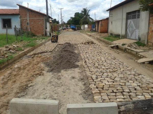 Prefeitura intensifica obras de recuperação de ruas - Imagem 1