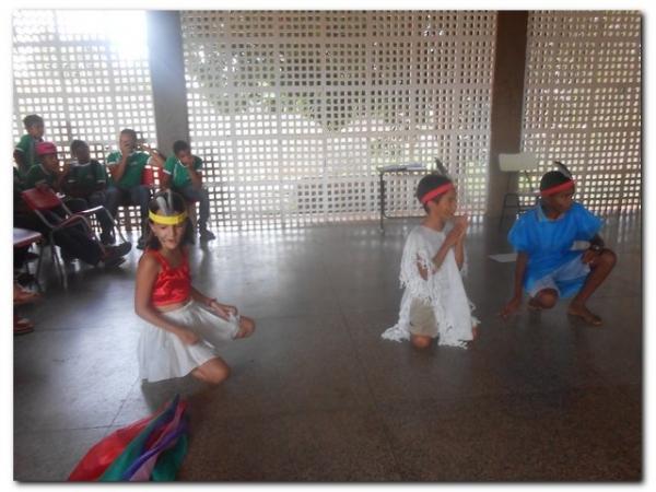 Apresentações Culturais na Escola João de Sousa Leal - Imagem 12