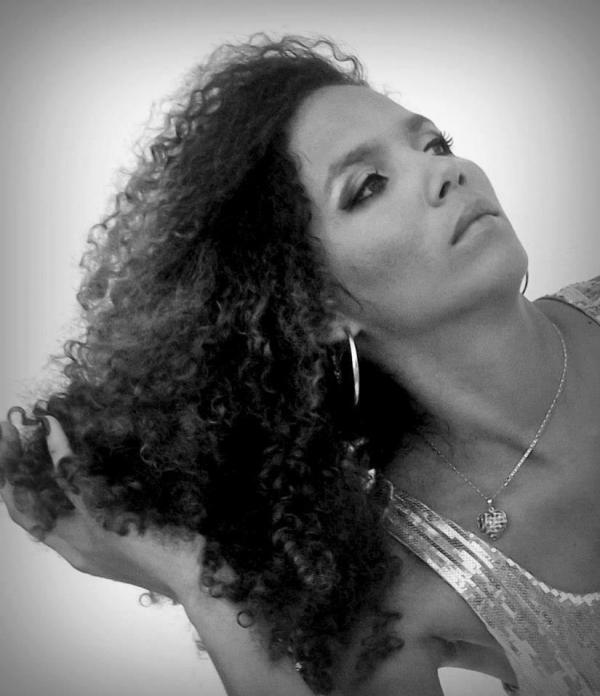 Modelo Amarantina é um dos nomes pedidos pelo público para o Piauí Fashion Week 2014 em maio - Imagem 12