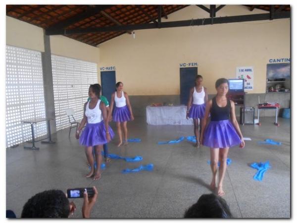 Apresentações Culturais na Escola João de Sousa Leal - Imagem 28