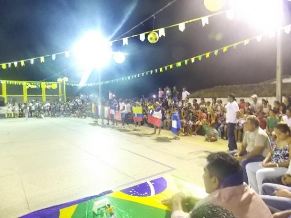 Aniversário da cidade : Noite da educação foi um espetáculo em Canavieira - Imagem 68