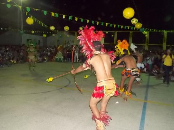 Aniversário da cidade : Noite da educação foi um espetáculo em Canavieira - Imagem 24