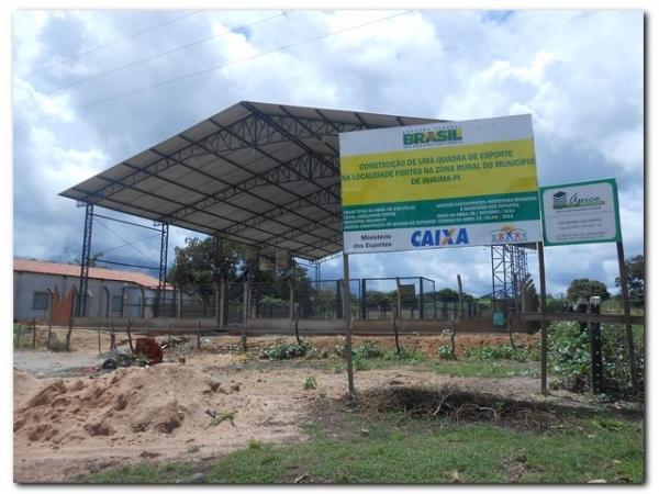 Prefeitura Municipal Constrói Quadra de Esporte com cobertura no Povoado Forte - Imagem 2