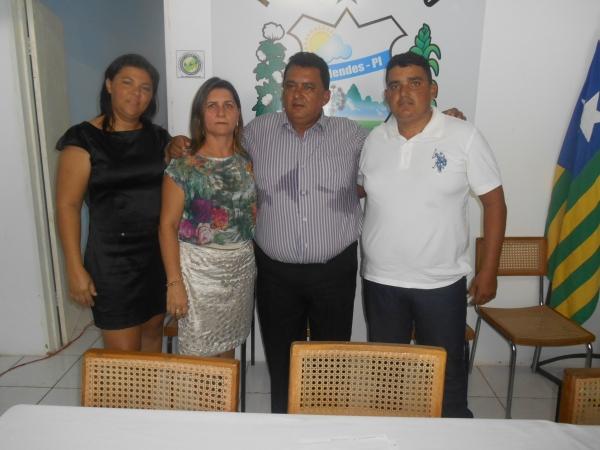 Sidney Martins recebe título de cidadania em Vera Mendes - Imagem 5