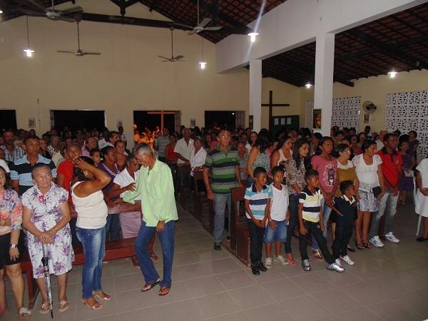 Padre Juarez Donato toma posse como novo pároco da paroquia Santo Inácio de Loyola  - Imagem 39