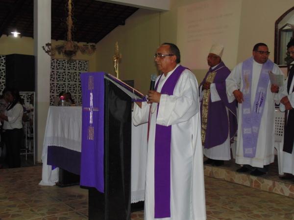 Padre Juarez Donato toma posse como novo pároco da paroquia Santo Inácio de Loyola  - Imagem 31
