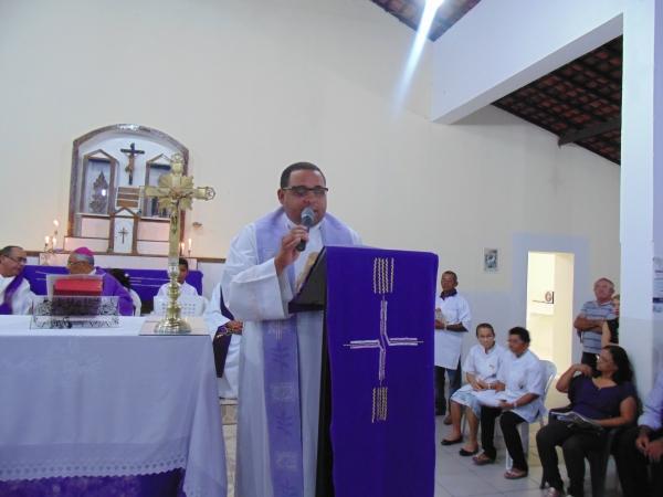 Padre Juarez Donato toma posse como novo pároco da paroquia Santo Inácio de Loyola  - Imagem 36