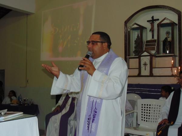 Padre Juarez Donato toma posse como novo pároco da paroquia Santo Inácio de Loyola  - Imagem 20
