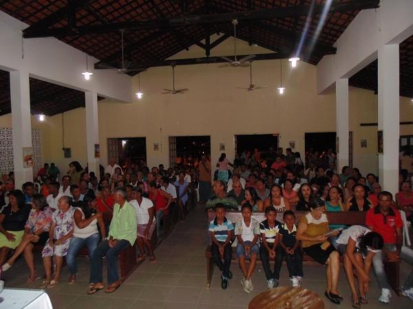 Padre Juarez Donato toma posse como novo pároco da paroquia Santo Inácio de Loyola  - Imagem 43