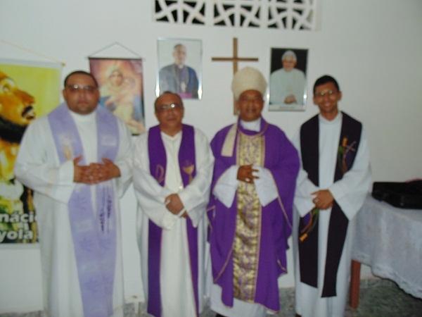 Padre Juarez Donato toma posse como novo pároco da paroquia Santo Inácio de Loyola  - Imagem 5