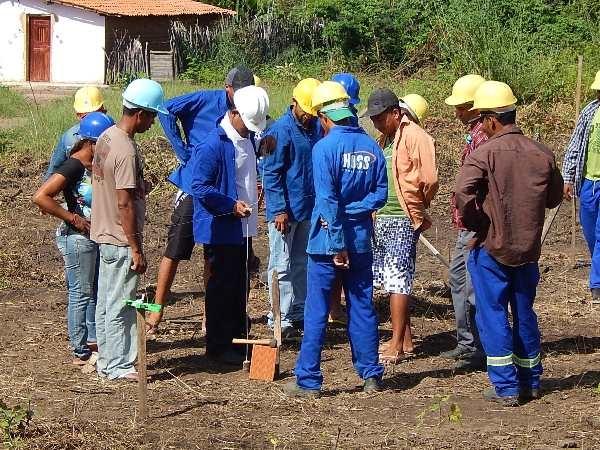 Começa as aulas praticas para os Alunos do Curso de Construção Civil - Imagem 6