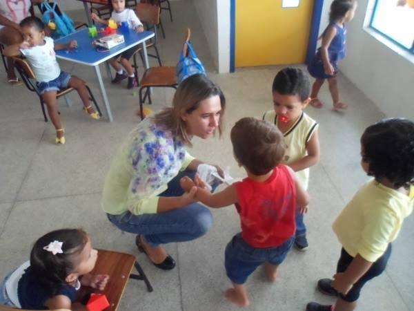 Prefeito Walfredo Filho participa do Primeiro dia de aula na Creche Pro - Infância - Imagem 5
