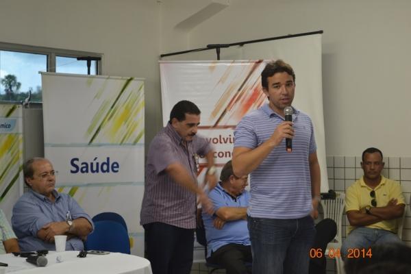 Prefeito Zé Resende e vice Professor Dominguinhos participam do Encontro Ouvindo o Piauí. - Imagem 12