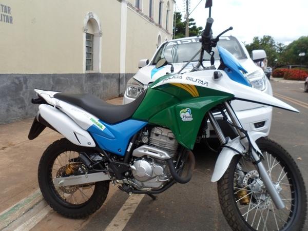 Polícia Militar ganha uma nova viatura do tipo pick-up e uma moto - Imagem 9