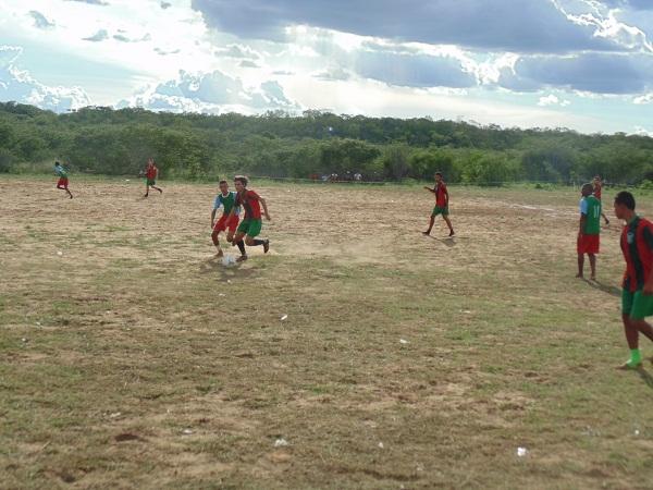 Santa Maria X melancia decidirá o campeonato municipal de Santo Inácio 2014 - Imagem 13