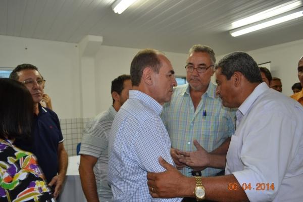 Prefeito Zé Resende e vice Professor Dominguinhos participam do Encontro Ouvindo o Piauí. - Imagem 1