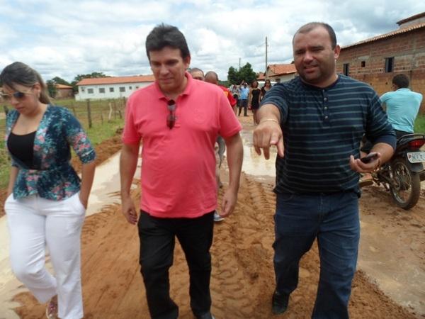 Bairro lavanderia é contemplado com Calçamentos - Imagem 1