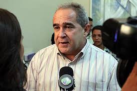 Prefeito Volta nos braços do Povo