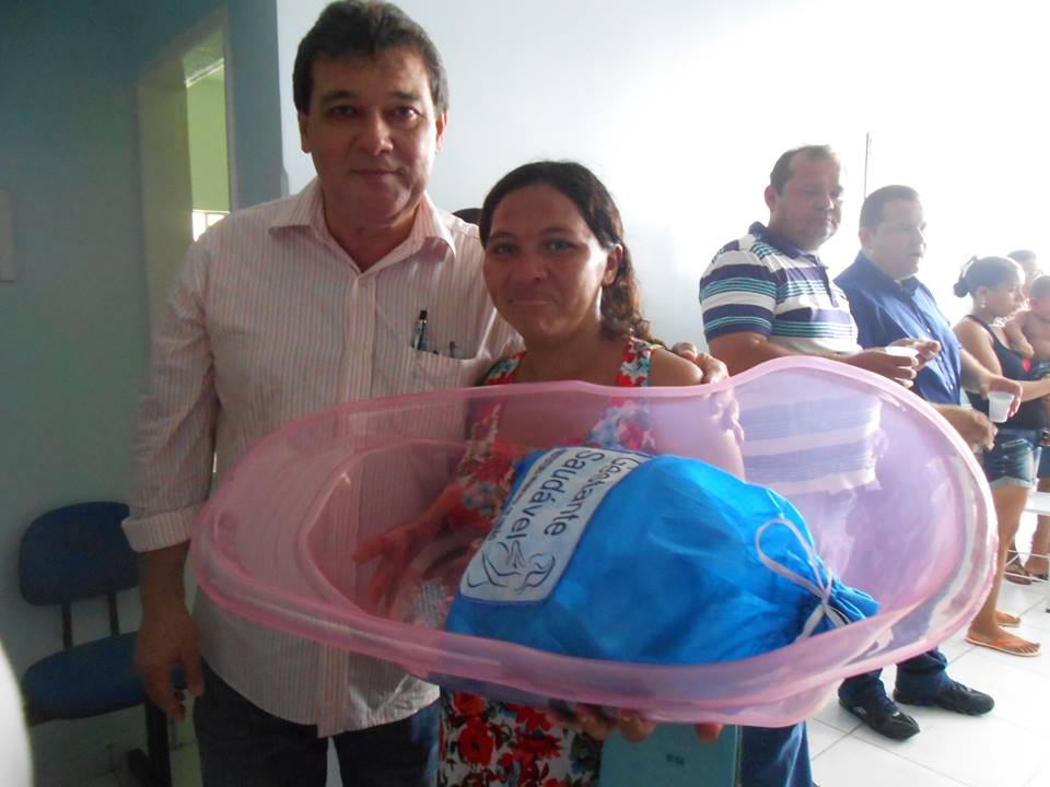 Semasc distribui enxovais para mães gestantes na zona rural 
