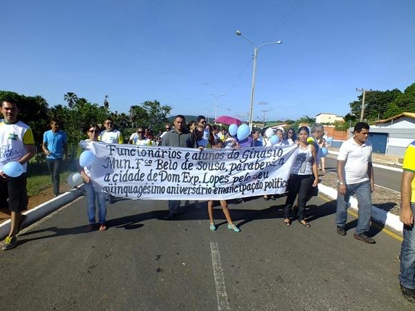Dom Expedito Lopes: comemora Bodas de Ouro em grande estilo “50 anos de emancipação política” - Imagem 50