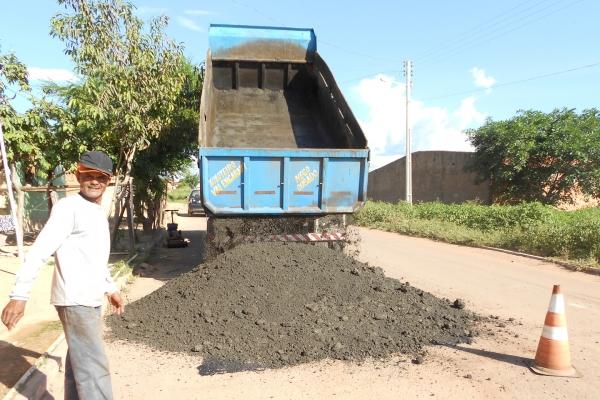 A Prefeita claudia lobo Junto ao Governo do Estado Faz Recuperação da PI que liga Currais a Bom Jesus - Imagem 13