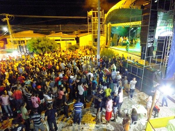 Dom Expedito Lopes: comemora Bodas de Ouro em grande estilo “50 anos de emancipação política” - Imagem 111