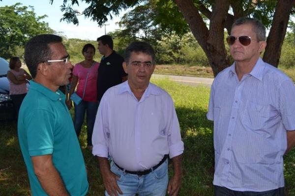 Prefeito Venicio do Ó participa de solenidade com W. Dias e JVC - Imagem 13